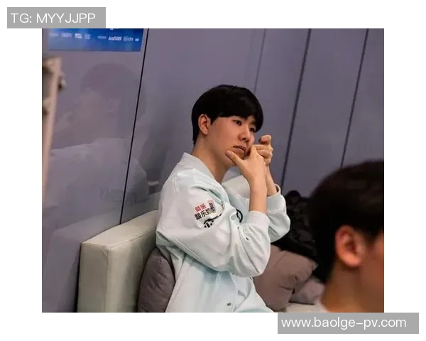 LPL赛场上Doinb的精彩表现引发热议引领战队走向胜利的背后故事