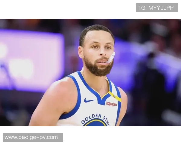 勇士逆转掘金，柯瑞绝杀三分铸就传奇